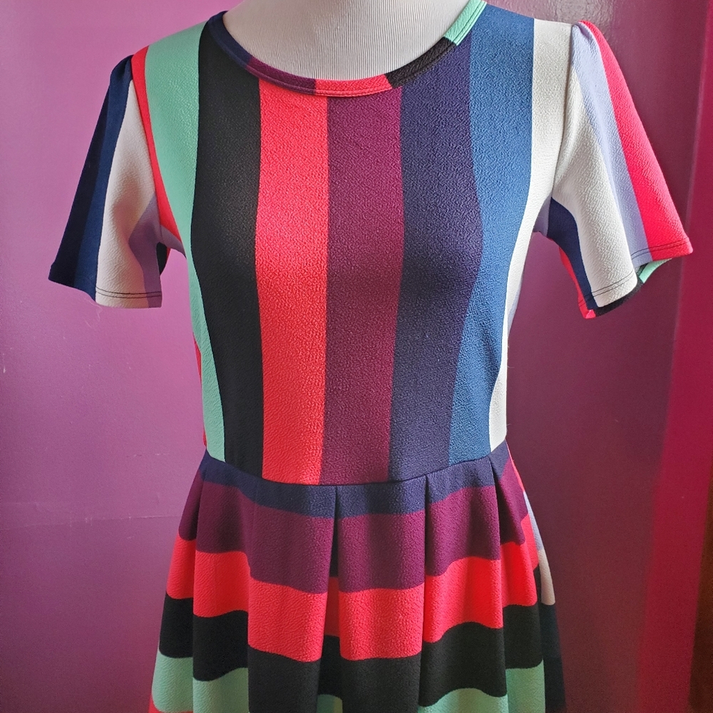Lularoe Amelia sz L euc